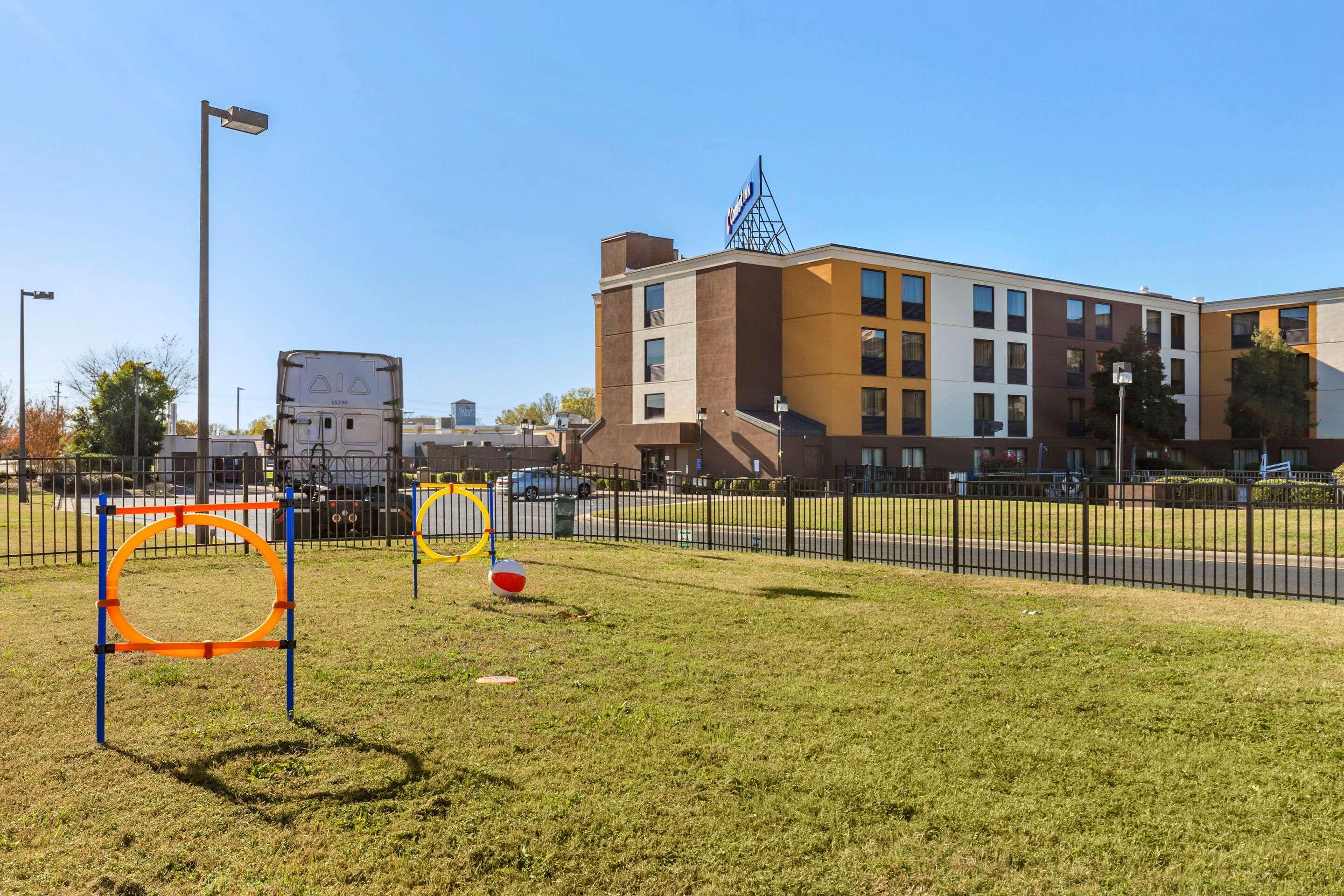 Comfort Inn Fort Mill Amusement Park At Carowinds Blvd Exterior photo